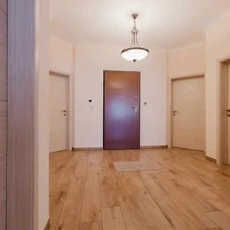 Forrest Hill Tranquil 3bed In By Homely! דירה