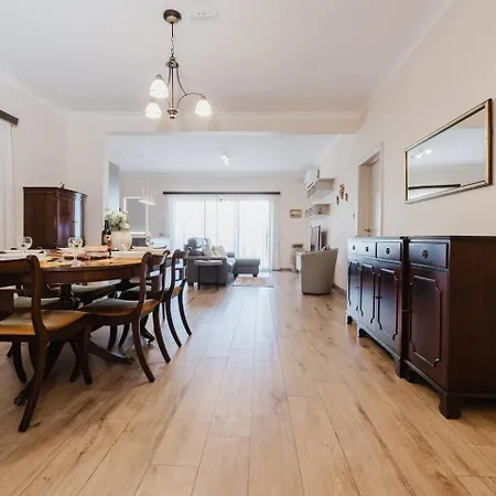 דירה Forrest Hill Tranquil 3bed In By Homely!