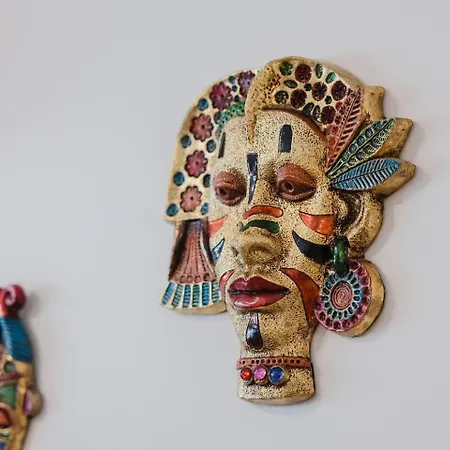 Apartment Forrest Hill Tranquil 3bed In By Homely!