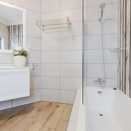 Forrest Hill Tranquil 3bed In By Homely! * Mellieha