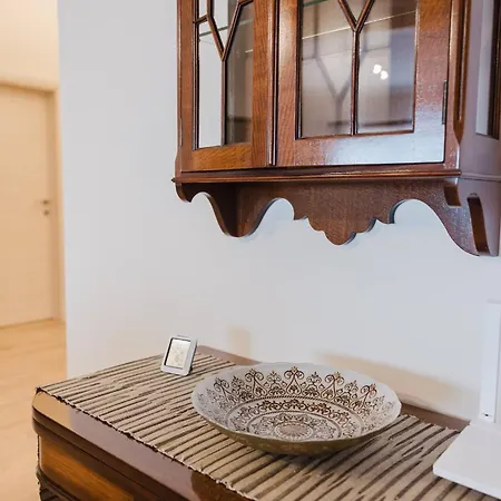 Forrest Hill Tranquil 3bed In By Homely! Apartment *