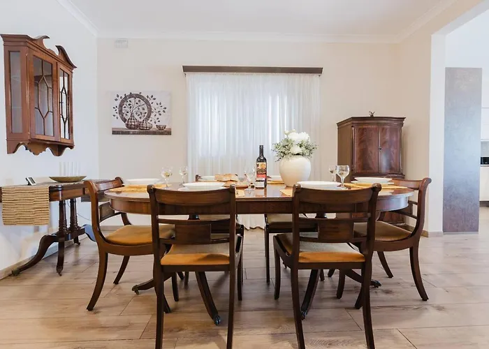 Forrest Hill Tranquil 3bed In By Homely! Apartment