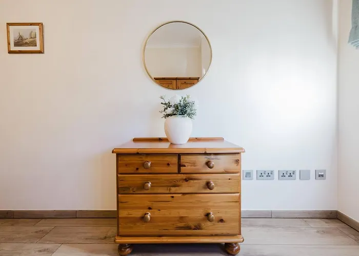 Forrest Hill Tranquil 3bed In By Homely! Apartment *